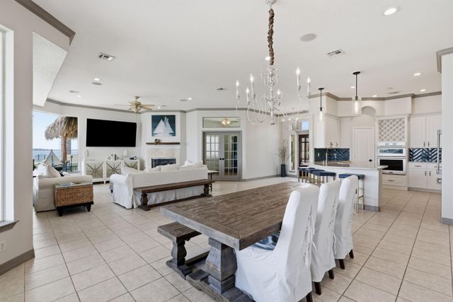 3822 Walden Estates Drive, Montgomery, TX 77356