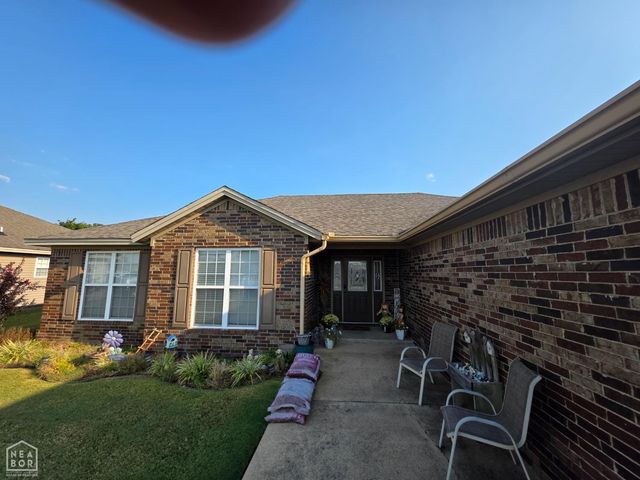 6024 Whitecliff Drive, Jonesboro, AR 72405