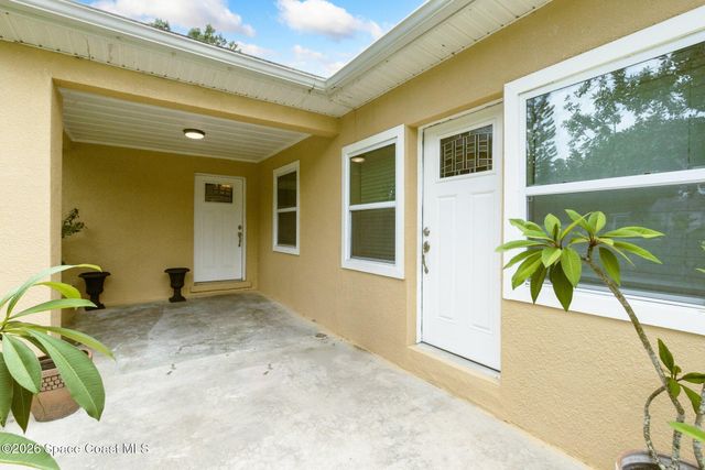175 NW Valencia Road, Melbourne, FL 32904