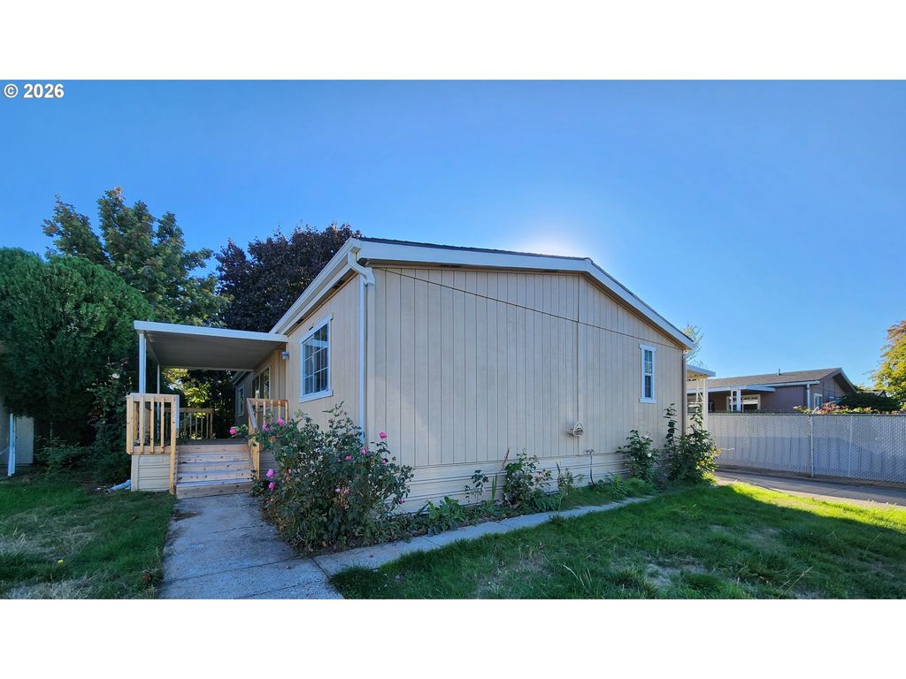 1500 GABRIELA Ct, Salem, OR 97301