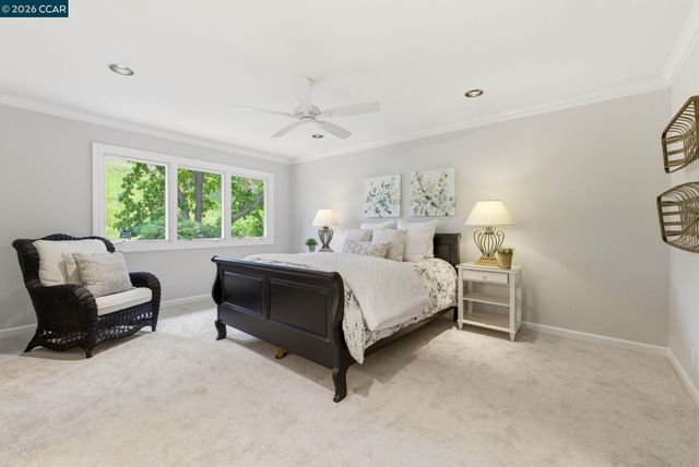 1957 Whitecliff Ct, Walnut Creek, CA 94596