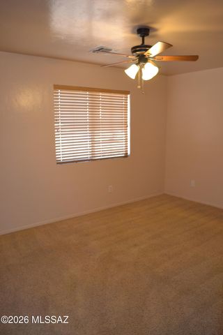 9676 E Paseo Del Tornasol, Tucson, AZ 85747