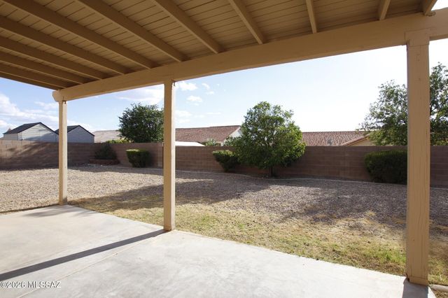 9676 E Paseo Del Tornasol, Tucson, AZ 85747