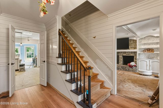 13003 Larkspur Ln, Prospect, KY 40059