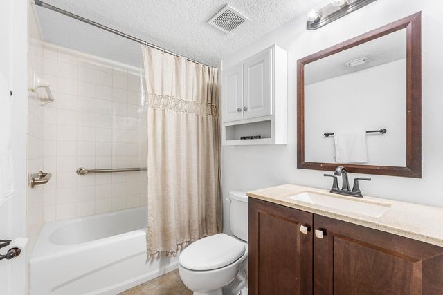 3490 Briar Bay Boulevard 105, West Palm Beach, FL 33411