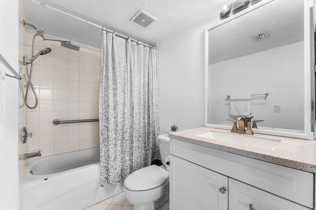 3490 Briar Bay Boulevard 105, West Palm Beach, FL 33411