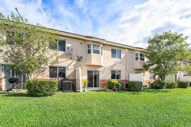 3490 Briar Bay Boulevard 105, West Palm Beach, FL 33411