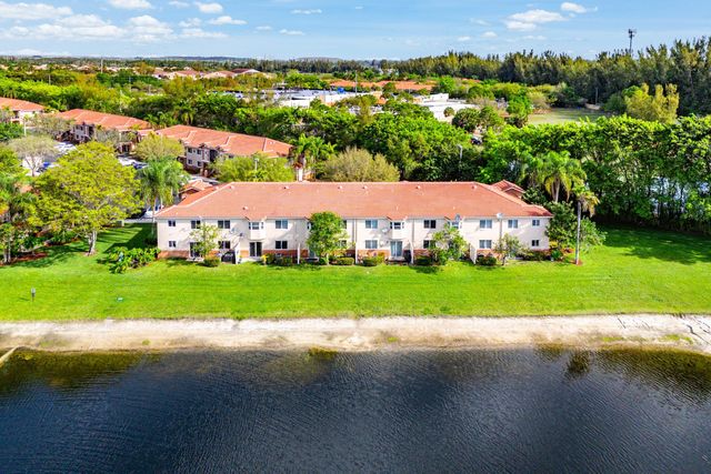 3490 Briar Bay Boulevard 105, West Palm Beach, FL 33411
