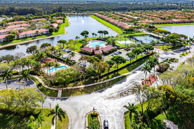 3490 Briar Bay Boulevard 105, West Palm Beach, FL 33411