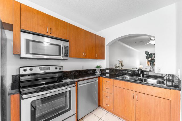 3490 Briar Bay Boulevard 105, West Palm Beach, FL 33411