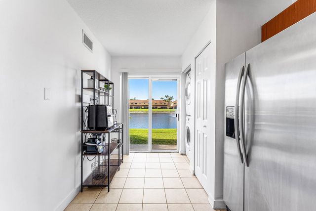 3490 Briar Bay Boulevard 105, West Palm Beach, FL 33411