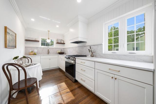 4466 Olentangy Boulevard, Columbus, OH 43214