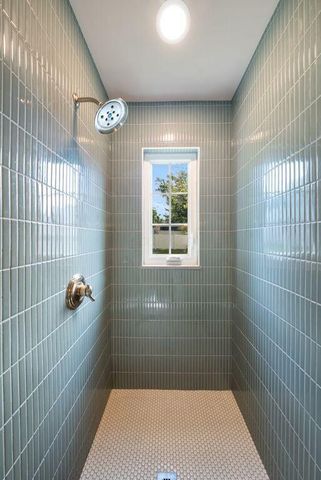 4466 Olentangy Boulevard, Columbus, OH 43214