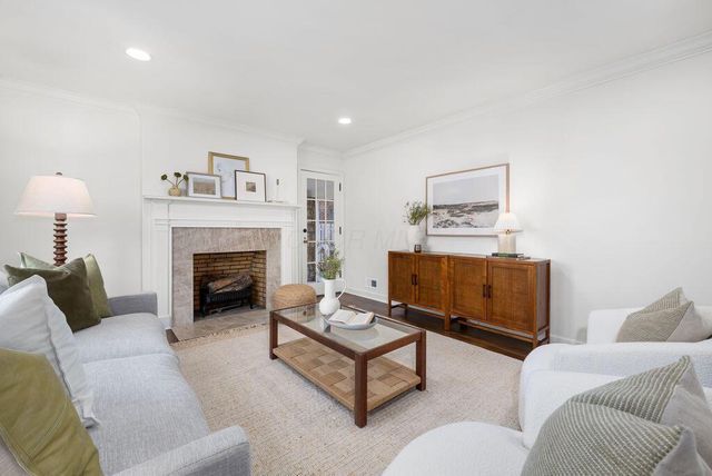 4466 Olentangy Boulevard, Columbus, OH 43214