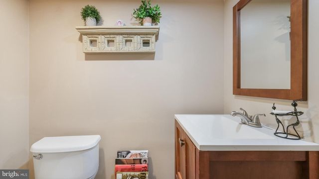 646 GREEN BRIAR RD, Elkins Park, PA 19027