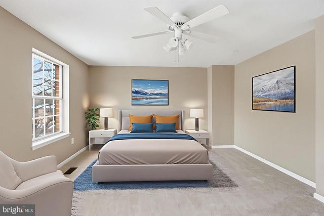 2 VALLEY CROSSING CIR, Cockeysville, MD 21030