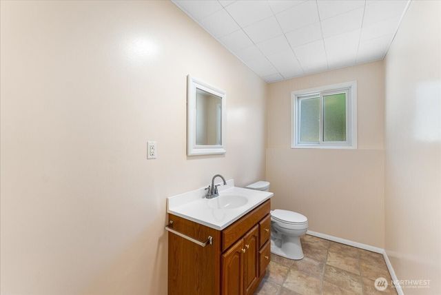 15811 205th Avenue SE, Renton, WA 98059