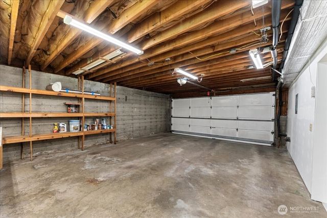 15811 205th Avenue SE, Renton, WA 98059