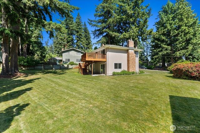 15811 205th Avenue SE, Renton, WA 98059