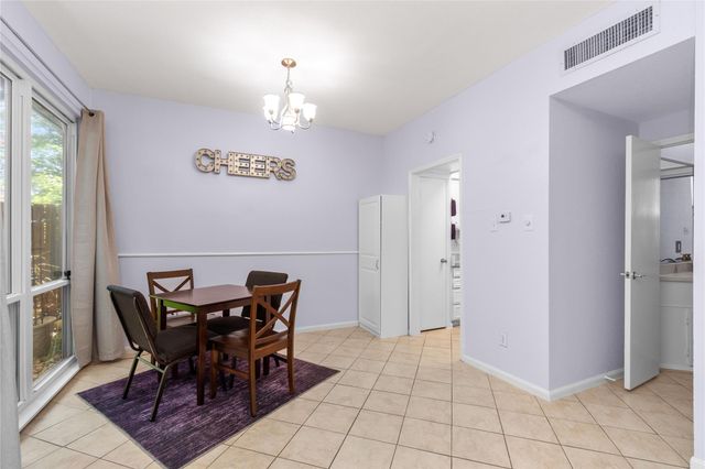 2100 Tanglewilde Street 205, Houston, TX 77063