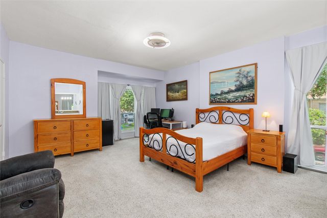 2100 Tanglewilde Street 205, Houston, TX 77063