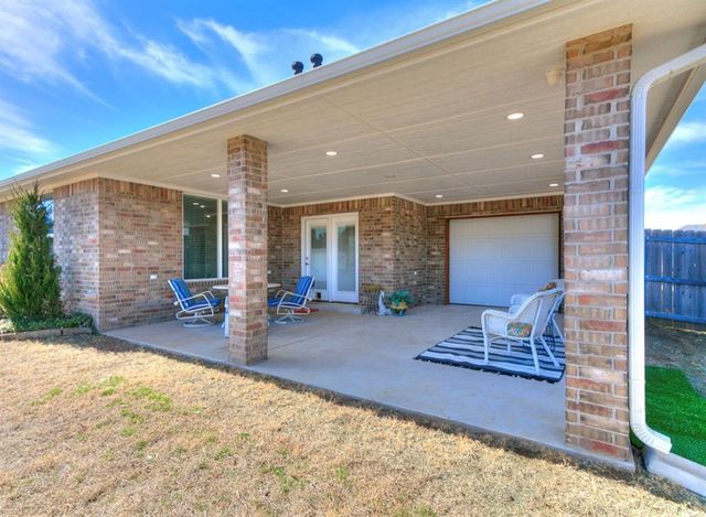 4525 Red Bird Road, Shawnee, OK 74804