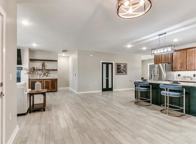 4525 Red Bird Road, Shawnee, OK 74804