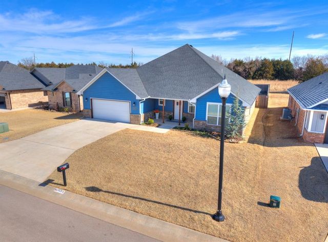 4525 Red Bird Road, Shawnee, OK 74804