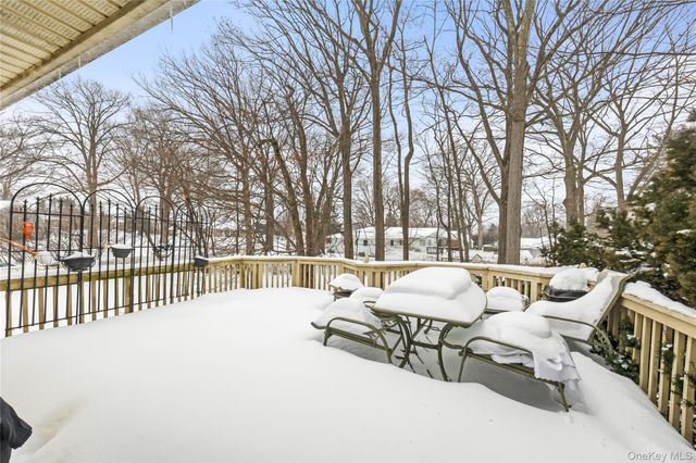 75 Freedman Avenue, Nanuet, NY 10954