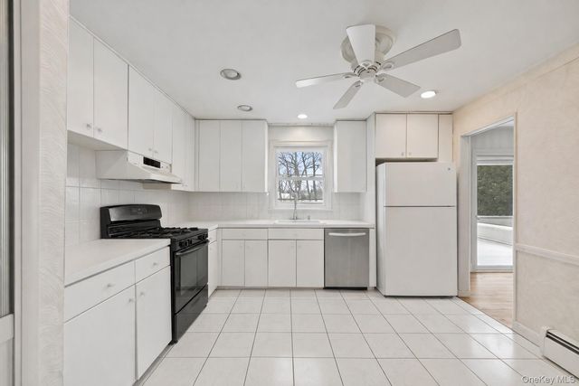 75 Freedman Avenue, Nanuet, NY 10954