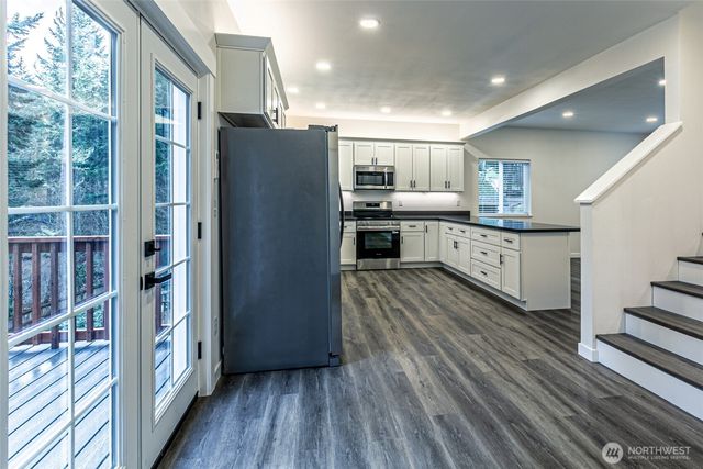 17904 Rising Ct SE, Yelm, WA 98597