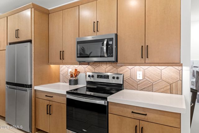 11300 N CASA DEGA Drive 1032, Surprise, AZ 85388