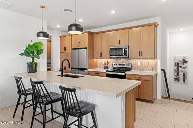 11300 N CASA DEGA Drive 1032, Surprise, AZ 85388