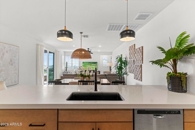 11300 N CASA DEGA Drive 1032, Surprise, AZ 85388