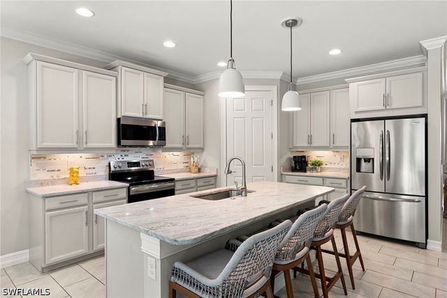 14523 Topsail DR, Naples, FL 34114