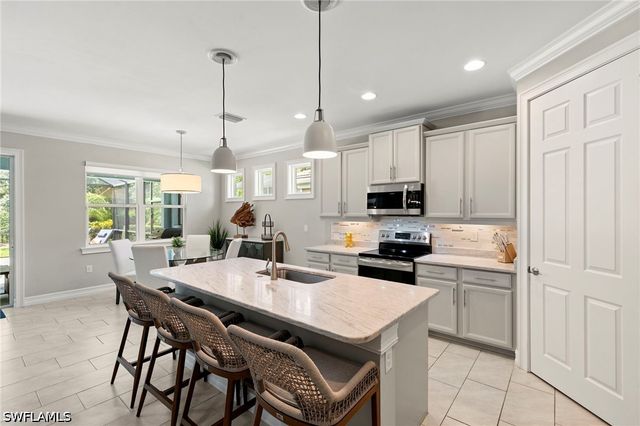 14523 Topsail DR, Naples, FL 34114