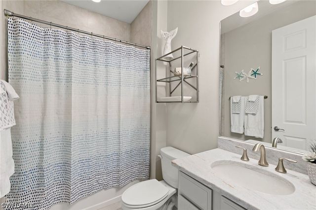 14523 Topsail DR, Naples, FL 34114