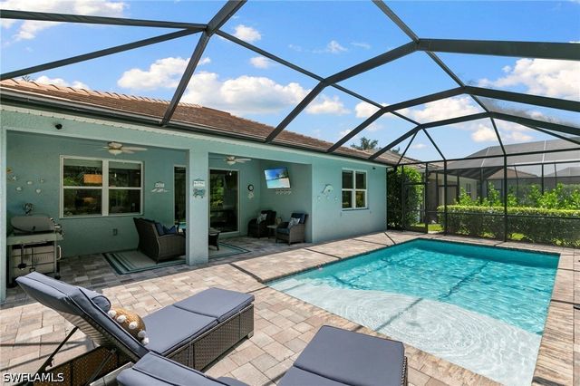 14523 Topsail DR, Naples, FL 34114