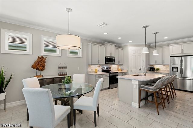 14523 Topsail DR, Naples, FL 34114