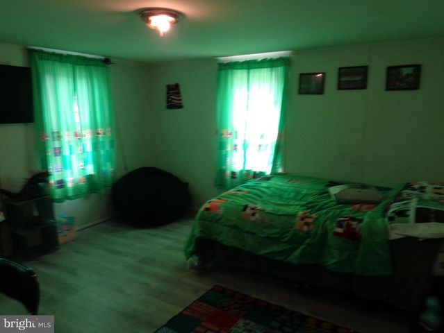 4438 LEIPER ST, Philadelphia, PA 19124