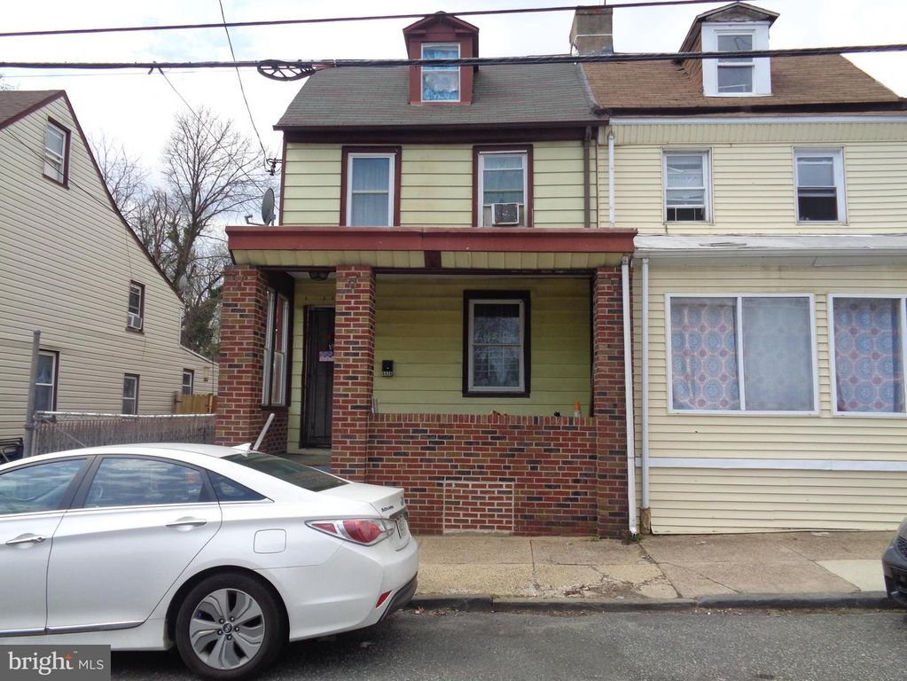 Image 1 of property listing at 4438 LEIPER ST, Philadelphia, PA 19124