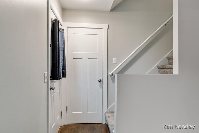 273 Summit Avenue, Rockford, MI 49341