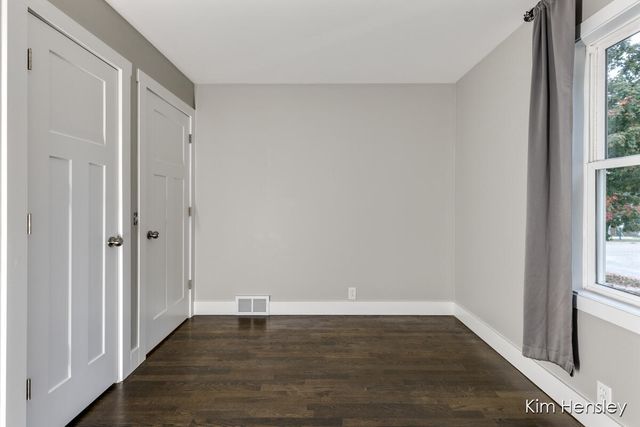 273 Summit Avenue, Rockford, MI 49341