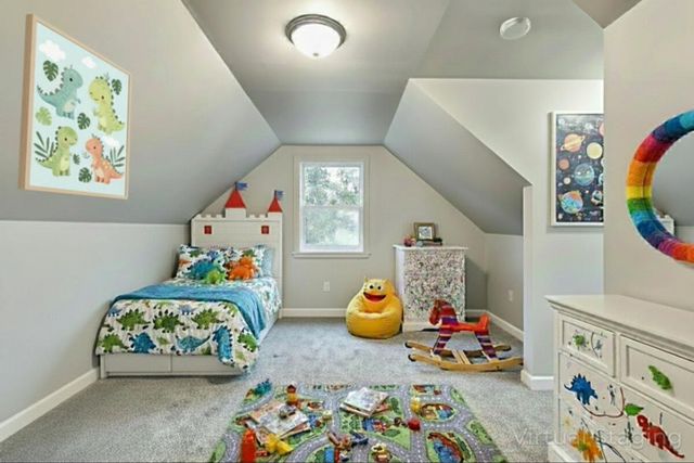 273 Summit Avenue, Rockford, MI 49341