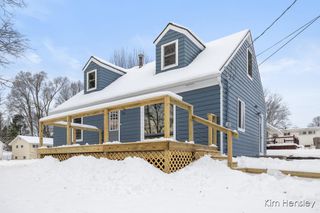 273 Summit Avenue, Rockford, MI 49341