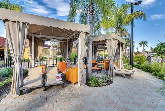1007 Baseball And Boardwalk Court, Kissimmee, FL 34746