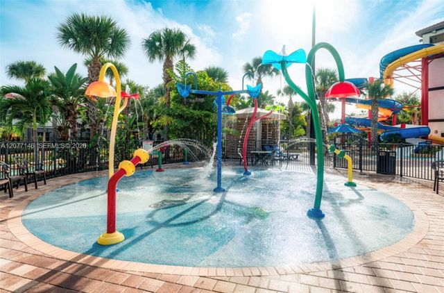 1007 Baseball And Boardwalk Court, Kissimmee, FL 34746
