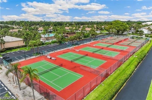 3574 Antarctic CIR 2107, Naples, FL 34112
