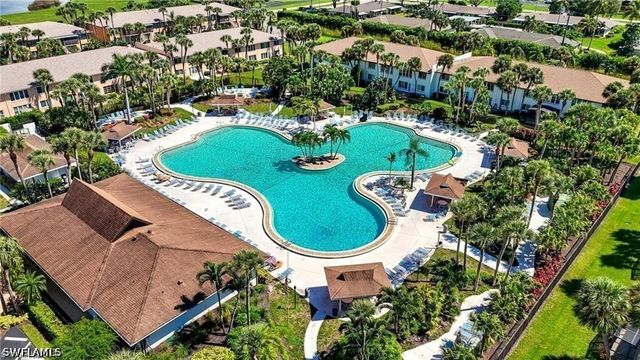 3574 Antarctic CIR 2107, Naples, FL 34112