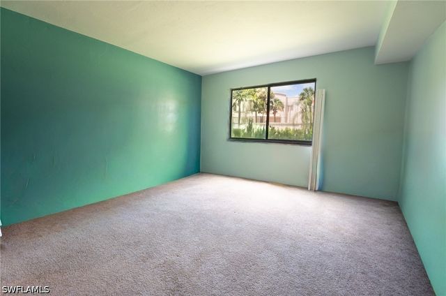 3574 Antarctic CIR 2107, Naples, FL 34112